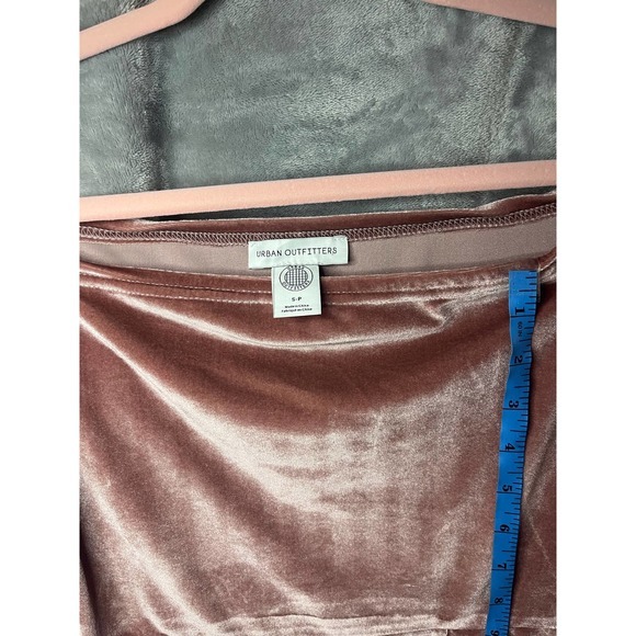 Urban Outfitters Velvet Dress - Picture 4 of 6